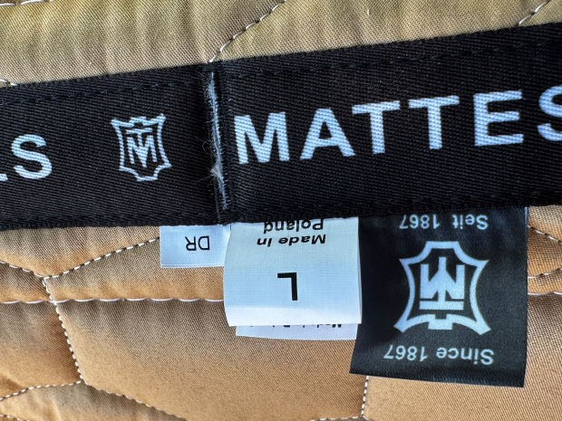 Mattes Eurofit Schabracke Dressur schwarz Samt L spine free champagner