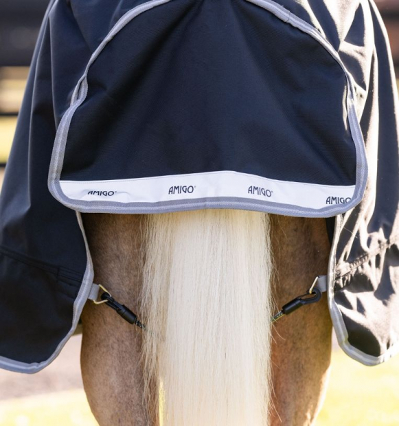 Horseware Amigo ® Bravo 1200D 0g black /Titanium V-Verschluss