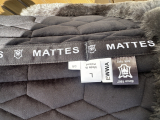 Mattes Eurofit Schabracke Dressur EWWA L Lammfell samt schwarz Lammfell