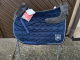 Mattes Schabracke Springen L Lammfell Samt navy Sofort lieferbar!