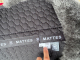 MATTES Lammfell Sattelkissen Fellrand vorne/ hinten schwarz/ graphit