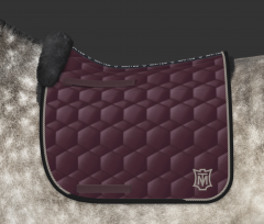 Mattes Schabracke Dressur L Lammfell Steppstoff Glanz brombeer Sofort lieferbar!